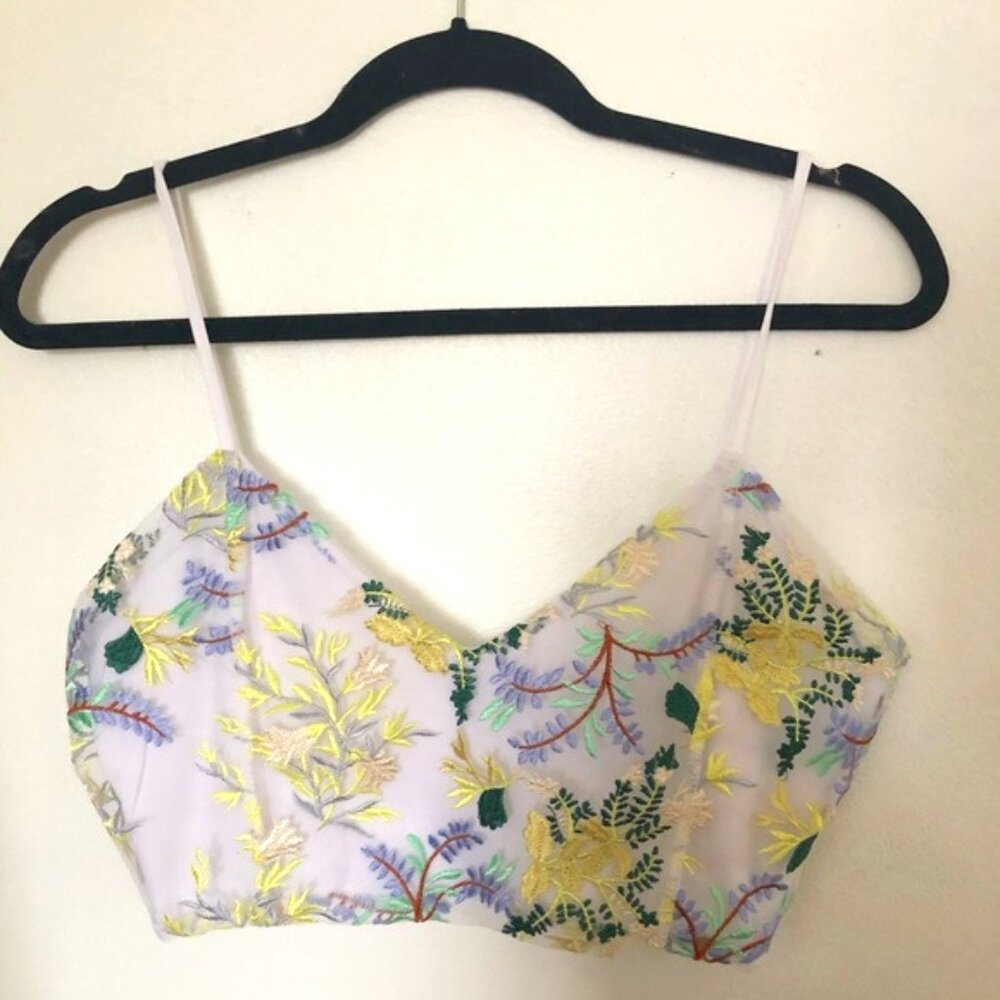 Adorable summer crop top